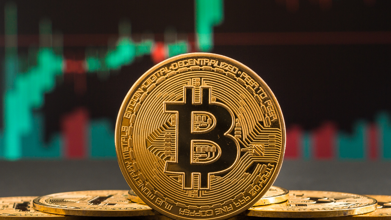 Le seuil des 70 000 $ du Bitcoin menacé : Bitfinex prévient qu’un pétrole à 120 $ pourrait forcer un virage hawkish de la Fed