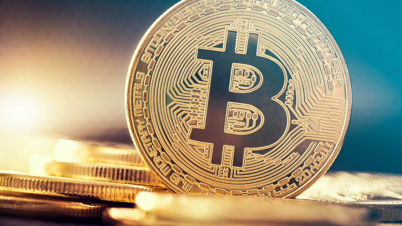 Le Bitcoin proche d’un « mouvement puissant » alors que les Bollinger Bands signalent une forte volatilité