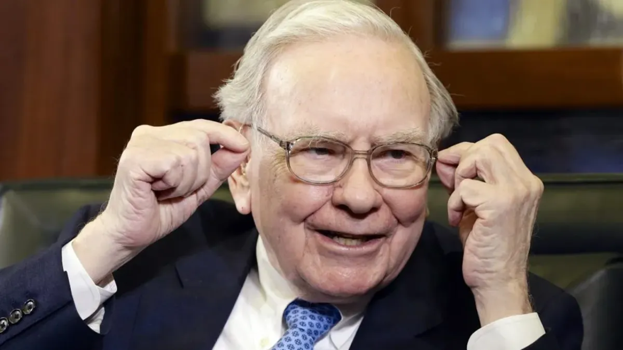 Être « le prochain Warren Buffett » : un honneur trompeur qui se transforme souvent en malédiction