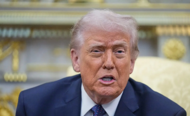 TRUMP sous pression avant le gala crypto : pump ou sell-the-news ?