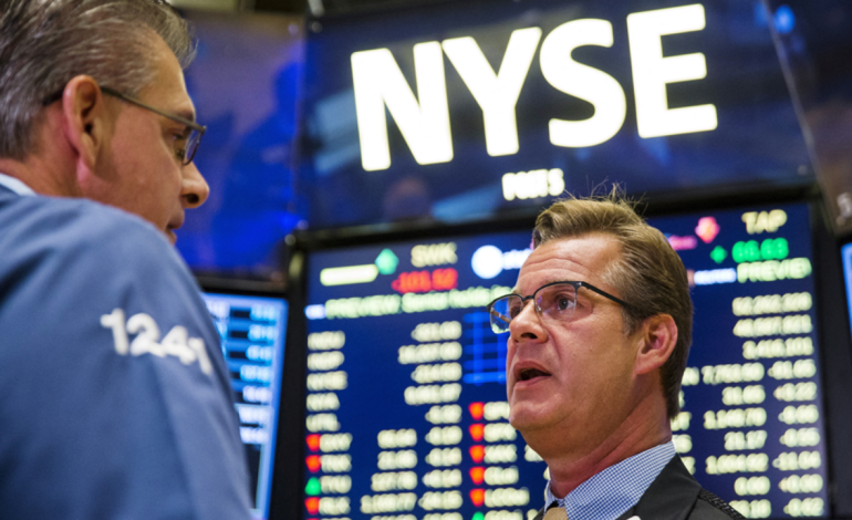 Wall Street ouvre en baisse avant l’échéance fixée par Trump à l’Iran