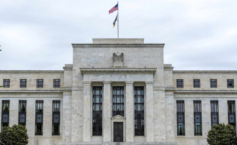 Fed - la guerre en Iran brouille les taux