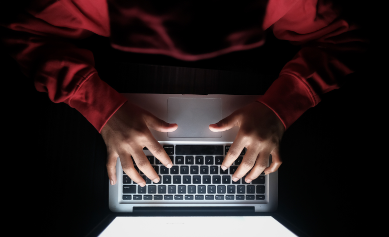 Cyberattaque russe - un suspect inculpé aux États-Unis
