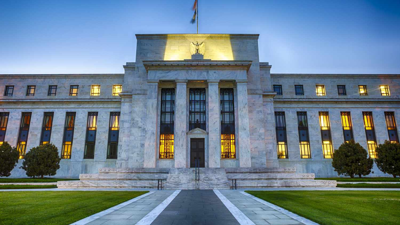 EUR/USD reste stable alors que les traders attendent les premières minutes de la Fed sous Kevin Warsh