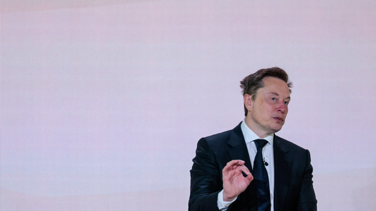 Fusion Tesla-SpaceX : pourquoi RBC juge une opération complexe